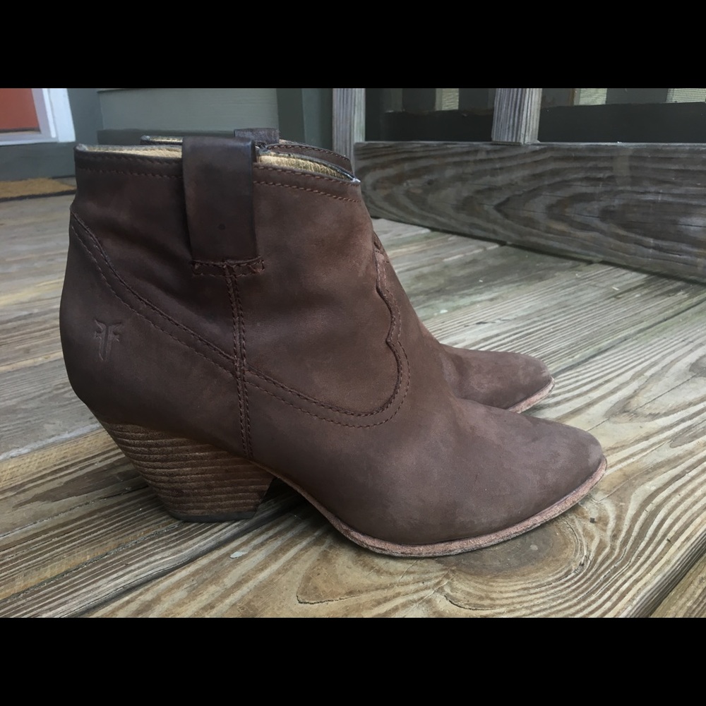 Frye Reina Boots sz7